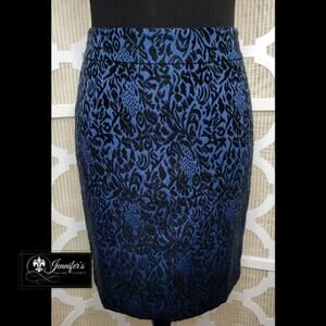 Ann Taylor Petite Black and Blue Damask Pencil Skirt Size 8P